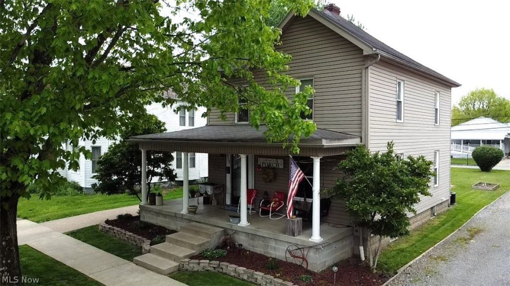 817 Walnut Street, Caldwell, OH