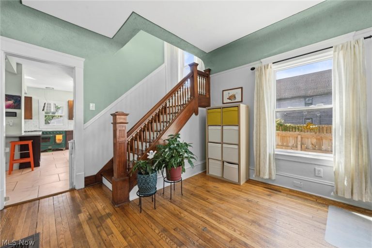 1815 58th Street, Cleveland, OH - Photo 6