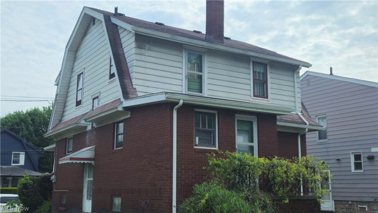 387 York Street, Akron, OH - Photo 3
