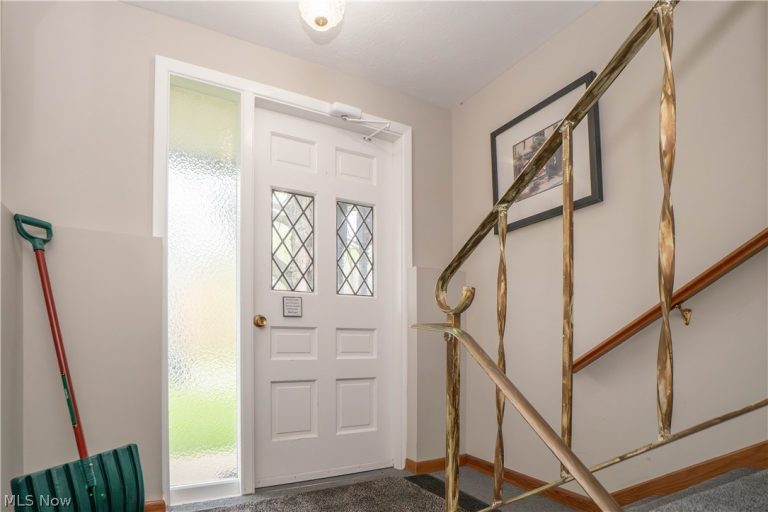 1753-1757 Cromwell Drive, Akron, OH - Photo 4