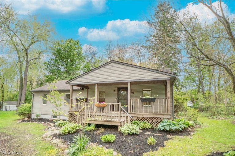 2393 Goodenough Avenue, Akron, OH, 44320