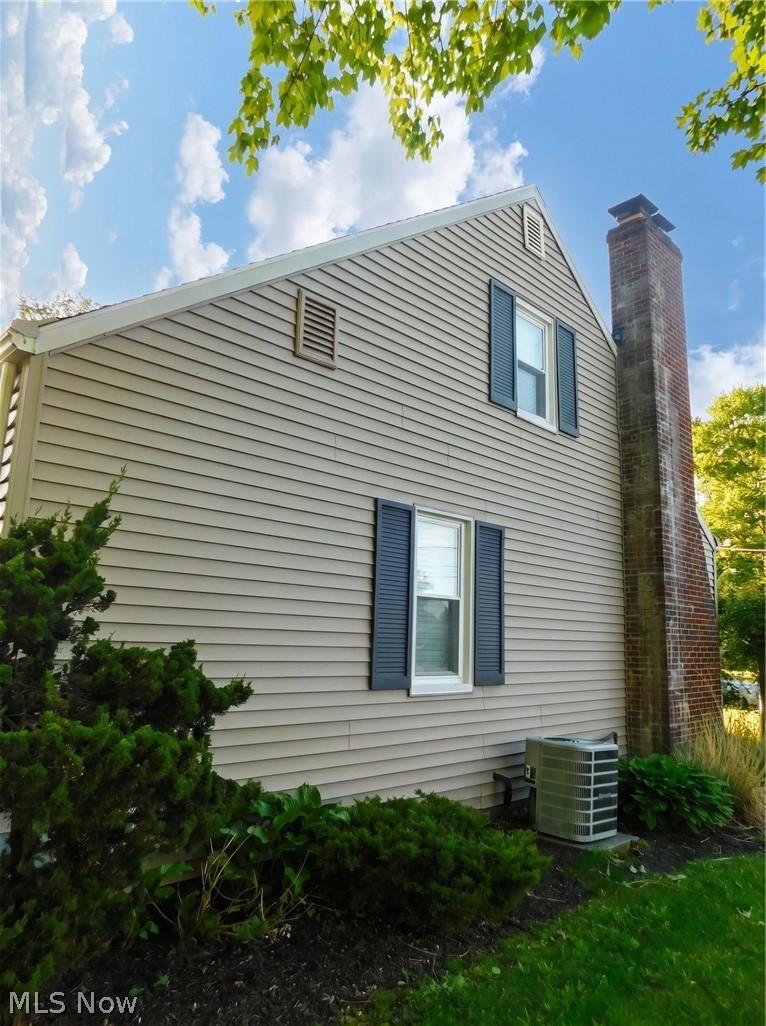 774 Eastwood Street, Geneva, OH - Photo 5