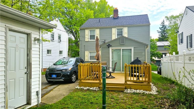 3775 Covington Road, South Euclid, OH - Photo 2
