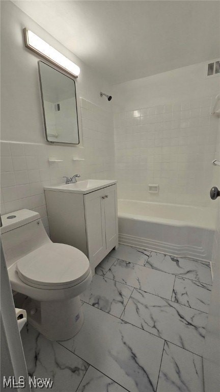 11820 Edgewater Drive, Lakewood, OH - Photo 4