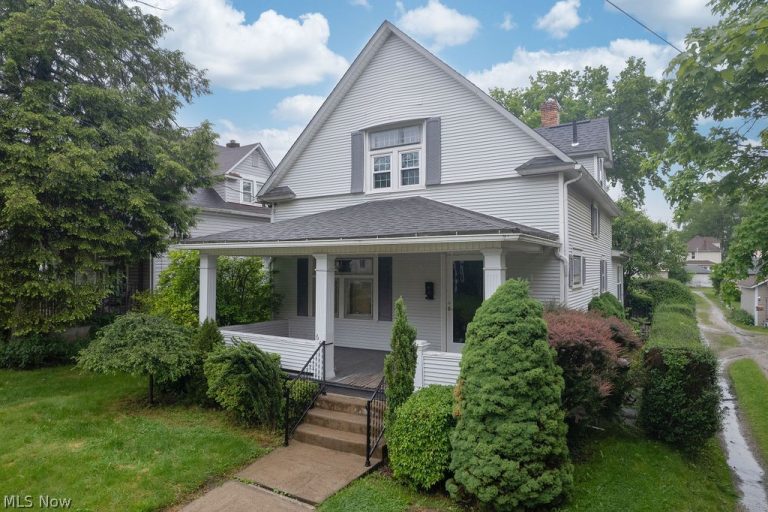 645 Summit Street, Alliance, OH - Photo 3