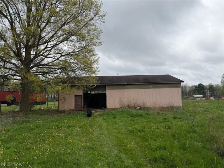 4680 Waterloo Road, Atwater, OH - Photo 8