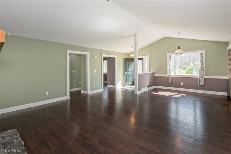 13310 Cedar Acres Drive, Chesterland, OH - Photo 8