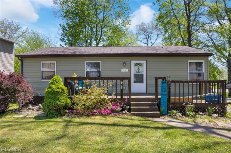 316 Hohman Avenue, Akron, OH - Photo 5