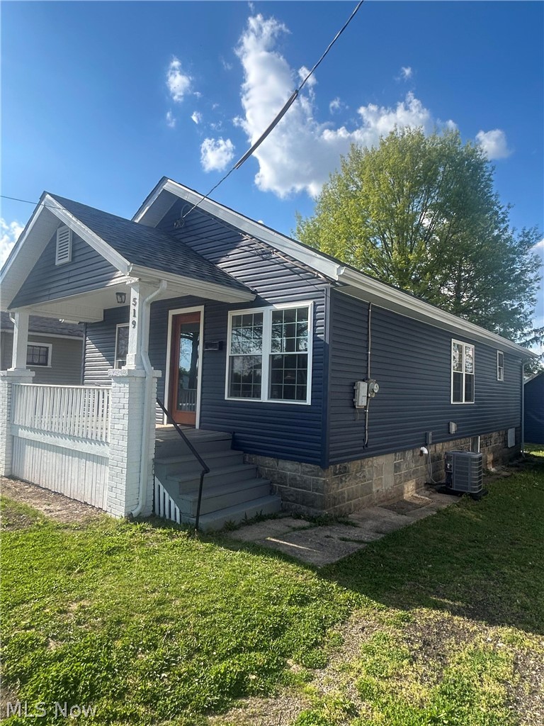 519 Taylor Street, Zanesville, OH - Photo 2