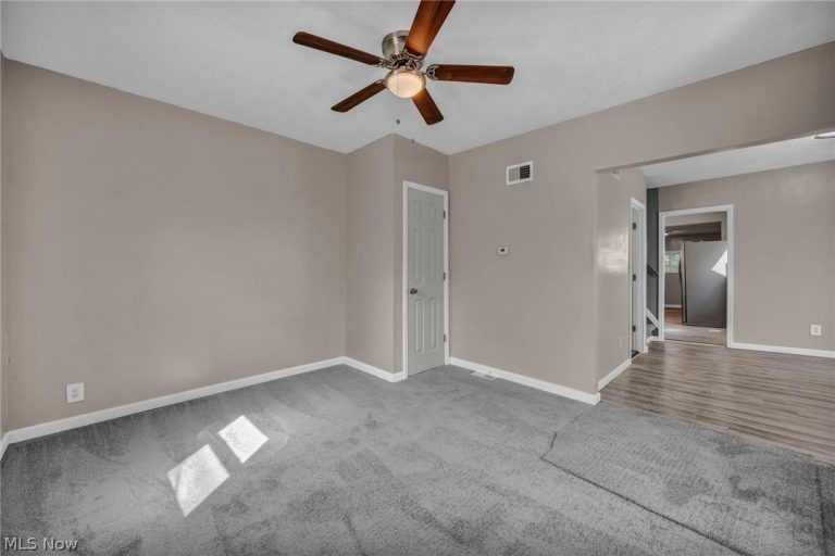 1 Smith Court, Elyria, OH - Photo 4