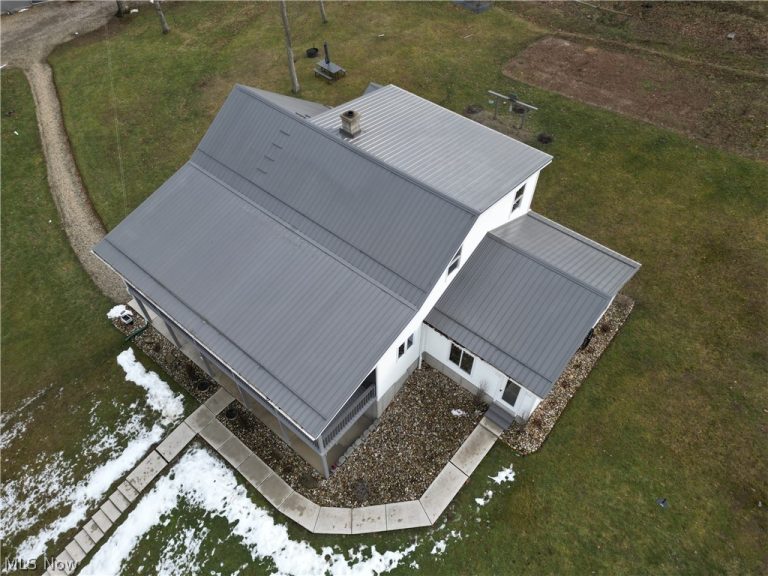 21252 OXFORD Road, Salesville, OH - Photo 3