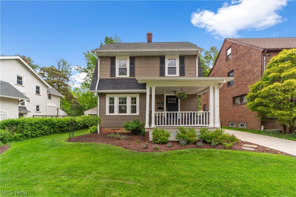 2583 Canterbury Road, Cleveland Heights, OH