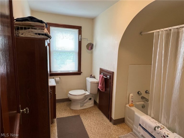 659 Buffalo Street, Conneaut, OH - Photo 6