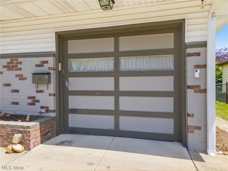 1002 15th Street, Massillon, OH - Photo 6