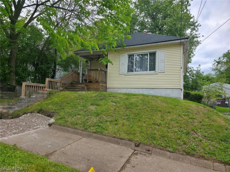 715 Gardendale Avenue, Akron, OH, 44310