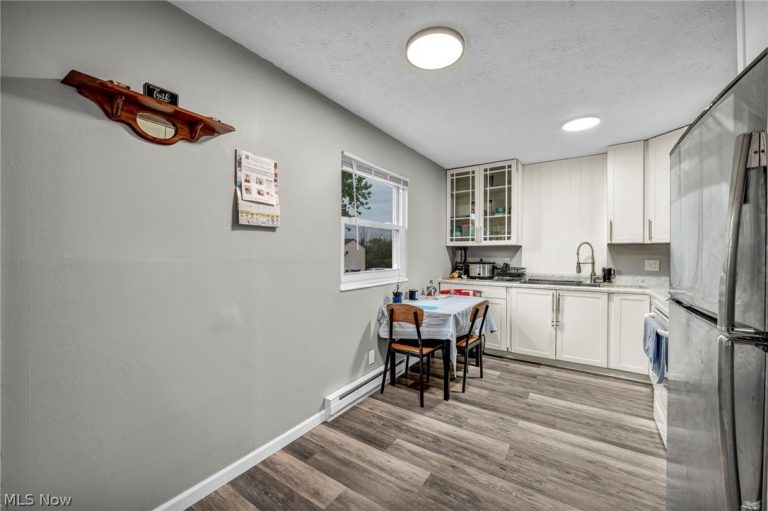 1529 Benjamin Court, Kent, OH - Photo 8