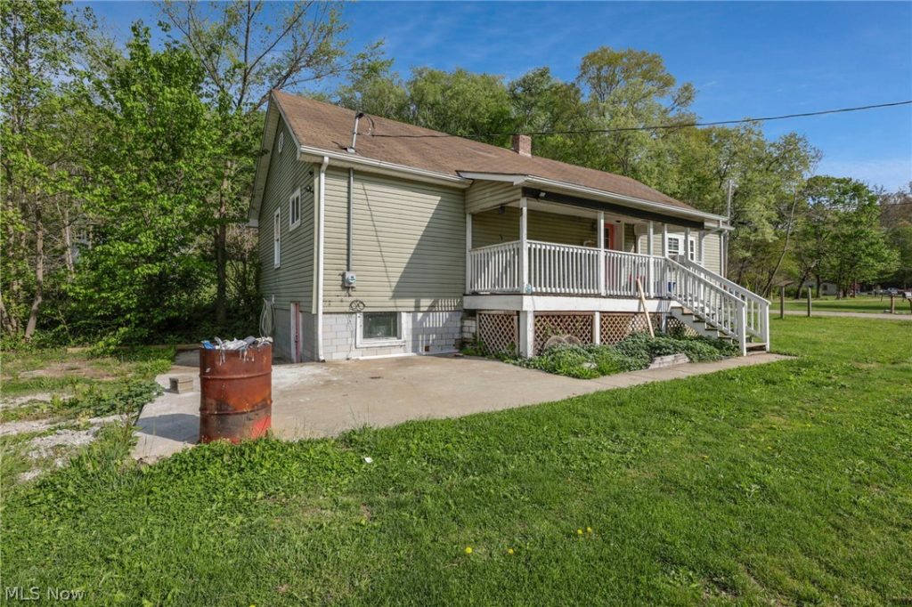 9611 Township Road 390a, Corning, OH