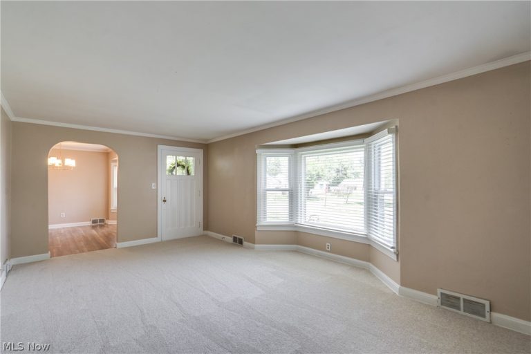 1307 Plymouth Street, Massillon, OH - Photo 8