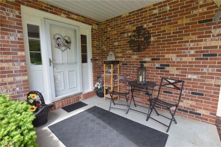 965 Norwich Avenue, Massillon, OH - Photo 4