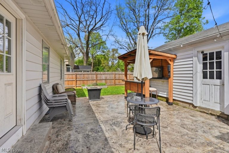 2985 Vincent Road, Silver Lake, OH - Photo 3