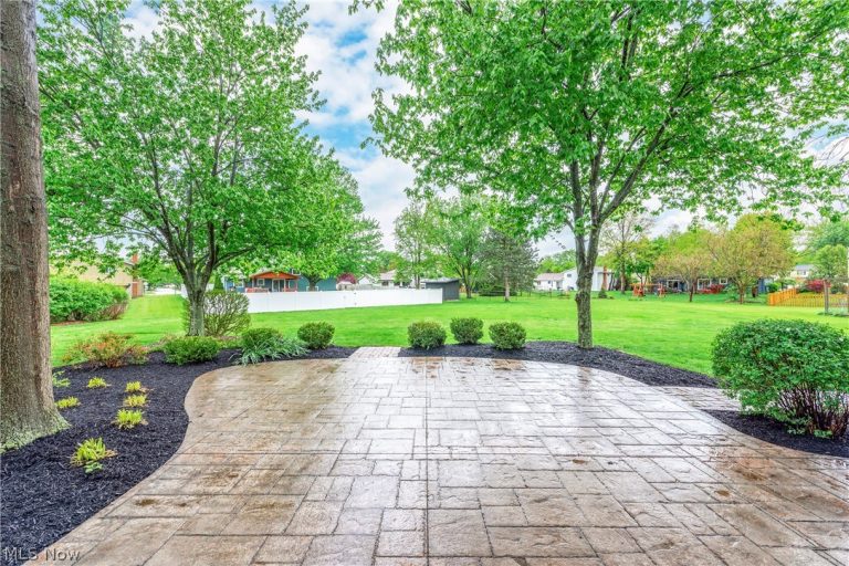 24795 Framingham Drive, Westlake, OH - Photo 5