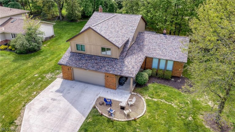 5062 Lansdowne Drive, Solon, OH - Photo 3