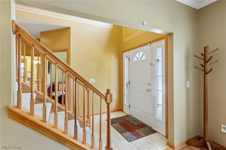 1250 Orchard Glen Drive, Amherst, OH - Photo 6