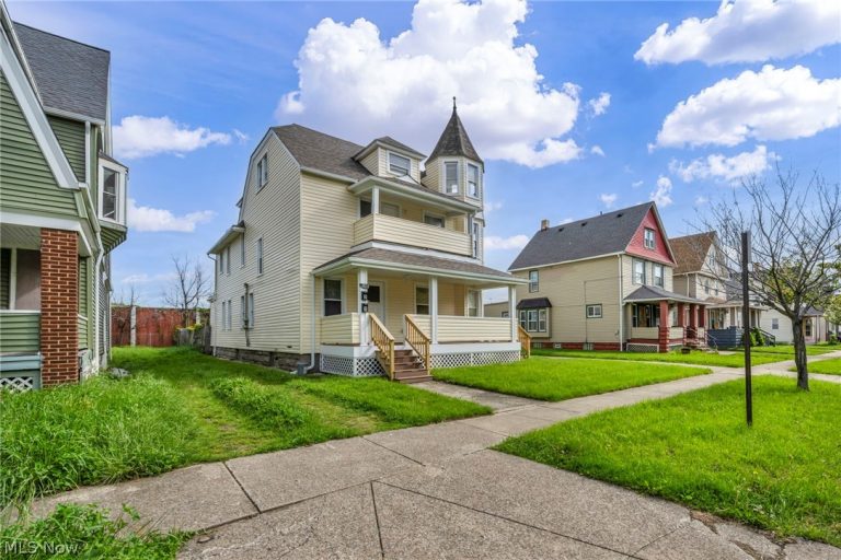 3408 Riverside Avenue, Cleveland, OH - Photo 3