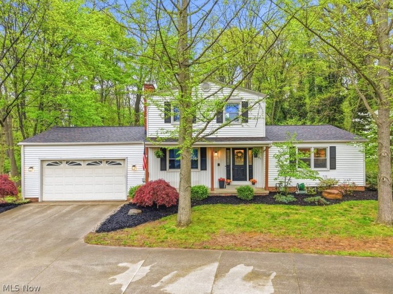7301 Braucher Street, Lehigh Twp, OH - Photo 2
