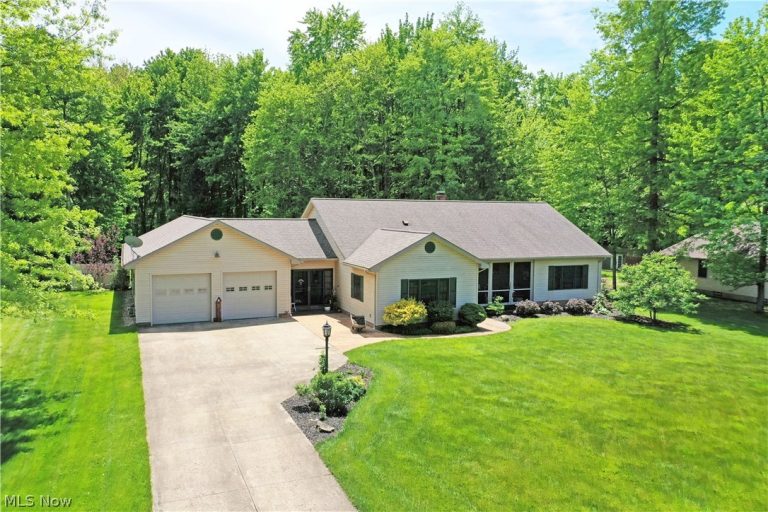 4955 Turkey Run Road, Vienna, OH, 44473
