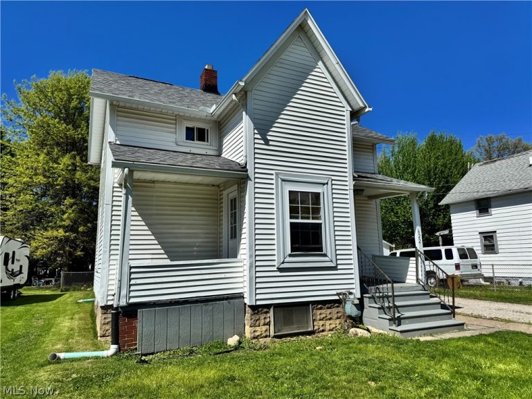 622 24th Street, Lorain, OH - Photo 2