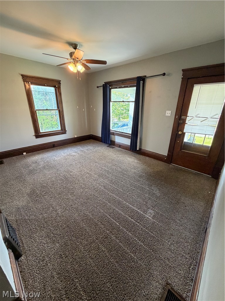 244 Summit Street, Alliance, OH - Photo 3