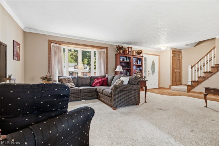 5133 Seaview Circle, Canton, OH - Photo 8