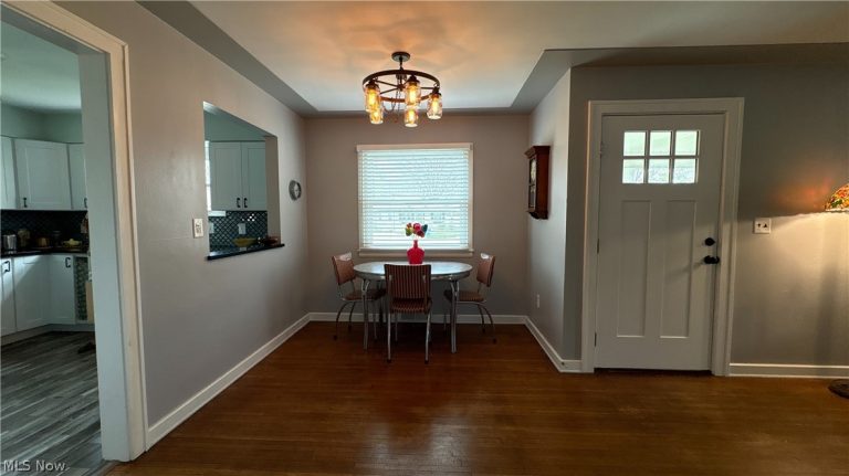 300 Concord Drive, Lorain, OH - Photo 3