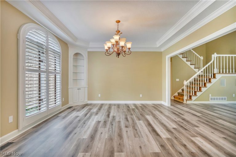 3790 Woodleigh Avenue, Canton, OH - Photo 6