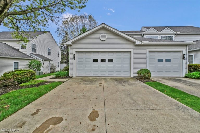 833 Overlook Ridge Drive, Cleveland, OH, 44109