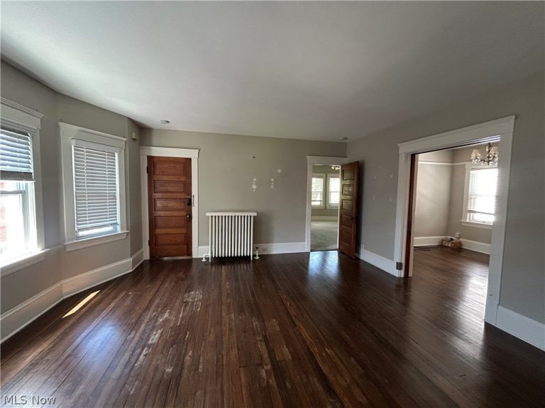 1567 Wagar Avenue, Lakewood, OH - Photo 4
