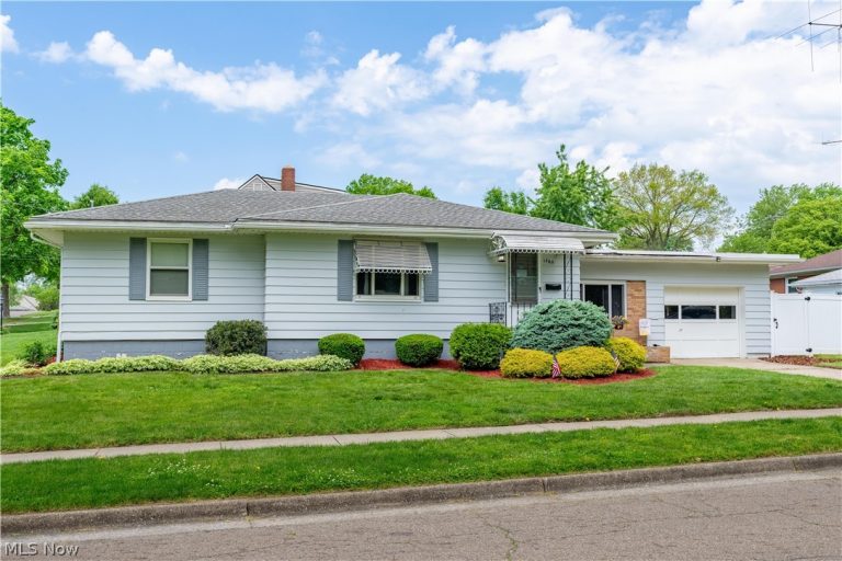 1780 Evergreen Avenue, Akron, OH, 44301