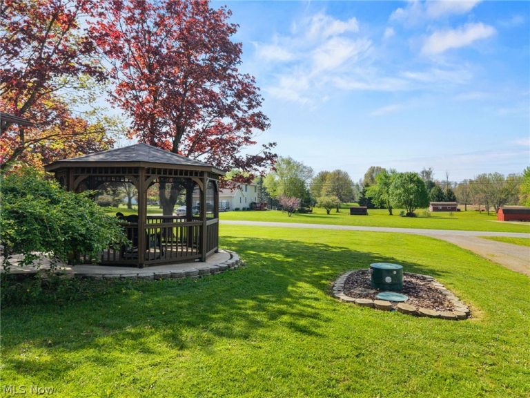 14172 & 14174 Hametown Road, Doylestown, OH - Photo 5