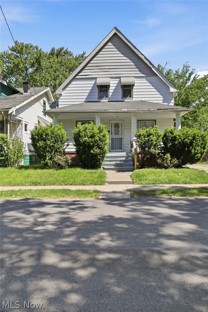 13913 Chapelside Avenue, Cleveland, OH, 44120