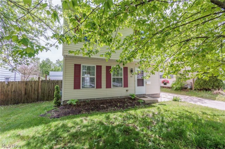 671 Tioga Trail, Willoughby, OH - Photo 3