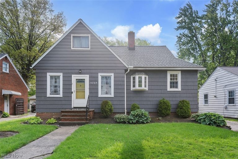 4289 229th Street, Fairview Park, OH, 44126