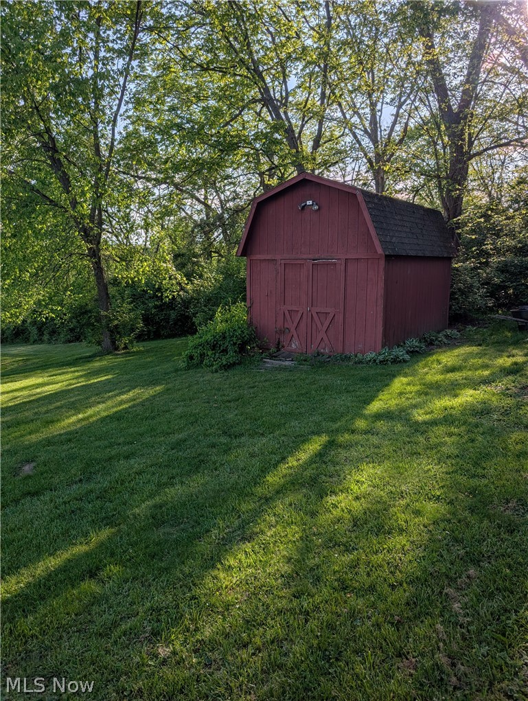 2075 State Route 83, Millersburg, OH - Photo 2
