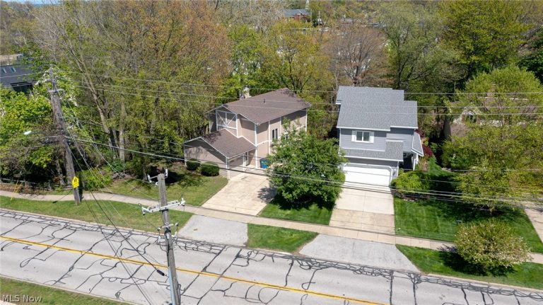 495 Cahoon Road, Bay Village, OH - Photo 4
