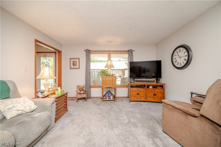 7062 West Boulevard #1, Boardman, OH - Photo 6