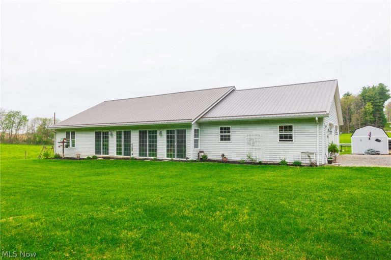 14655 Township Road 213, Lakeville, OH - Photo 3