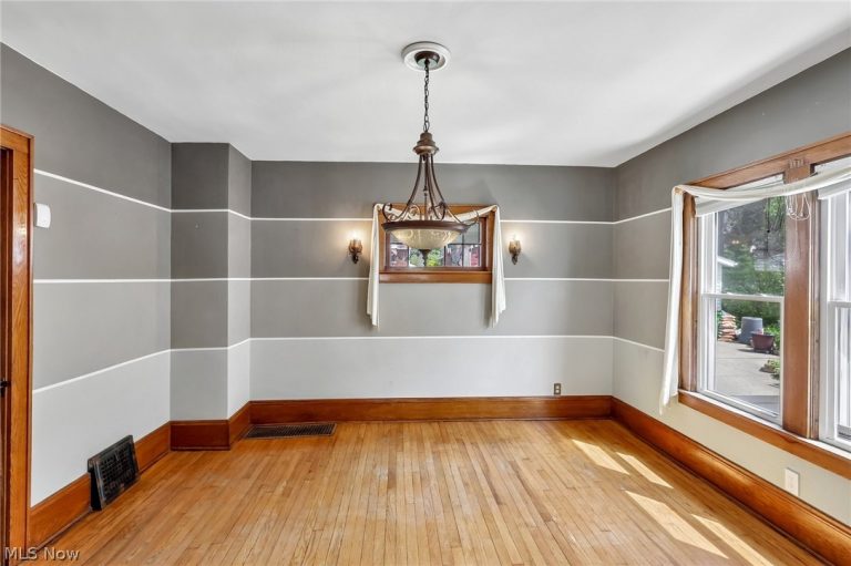 403 Baird Avenue, Barberton, OH - Photo 8