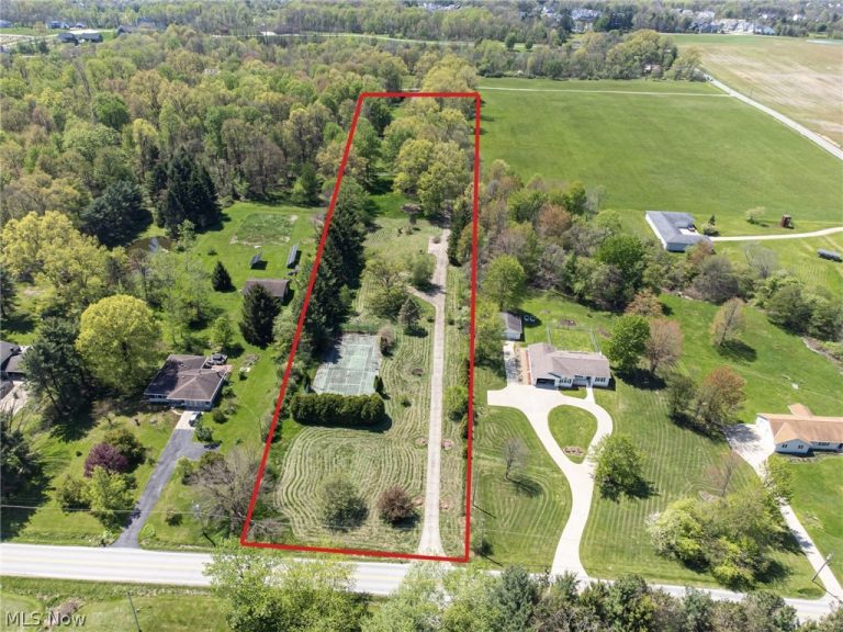 5840 Boneta Road, Medina, OH - Photo 2