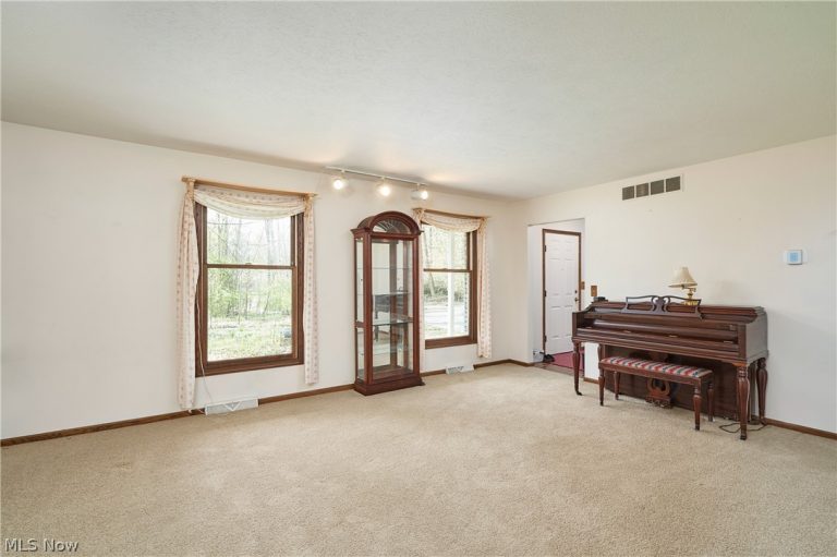 3097 Baughman Road, Clinton, OH - Photo 2