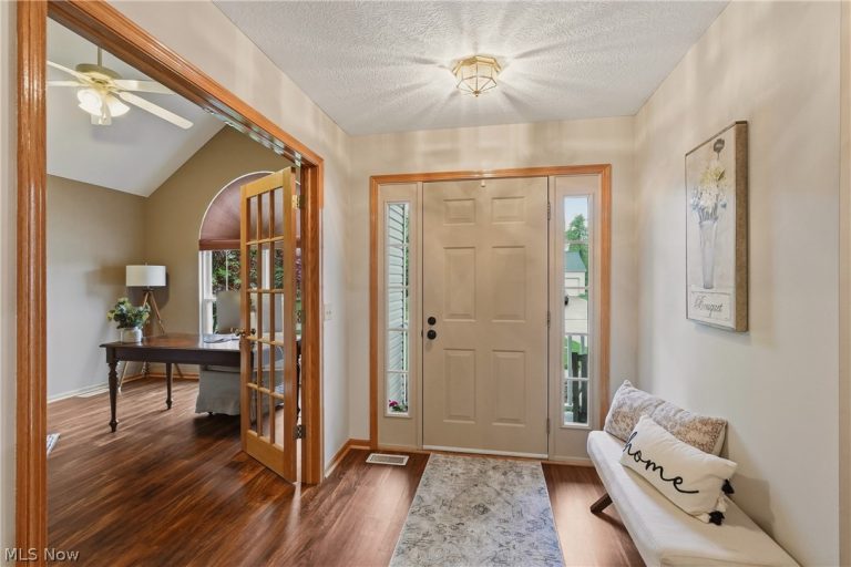 859 Kings Cross Drive, Wadsworth, OH - Photo 6